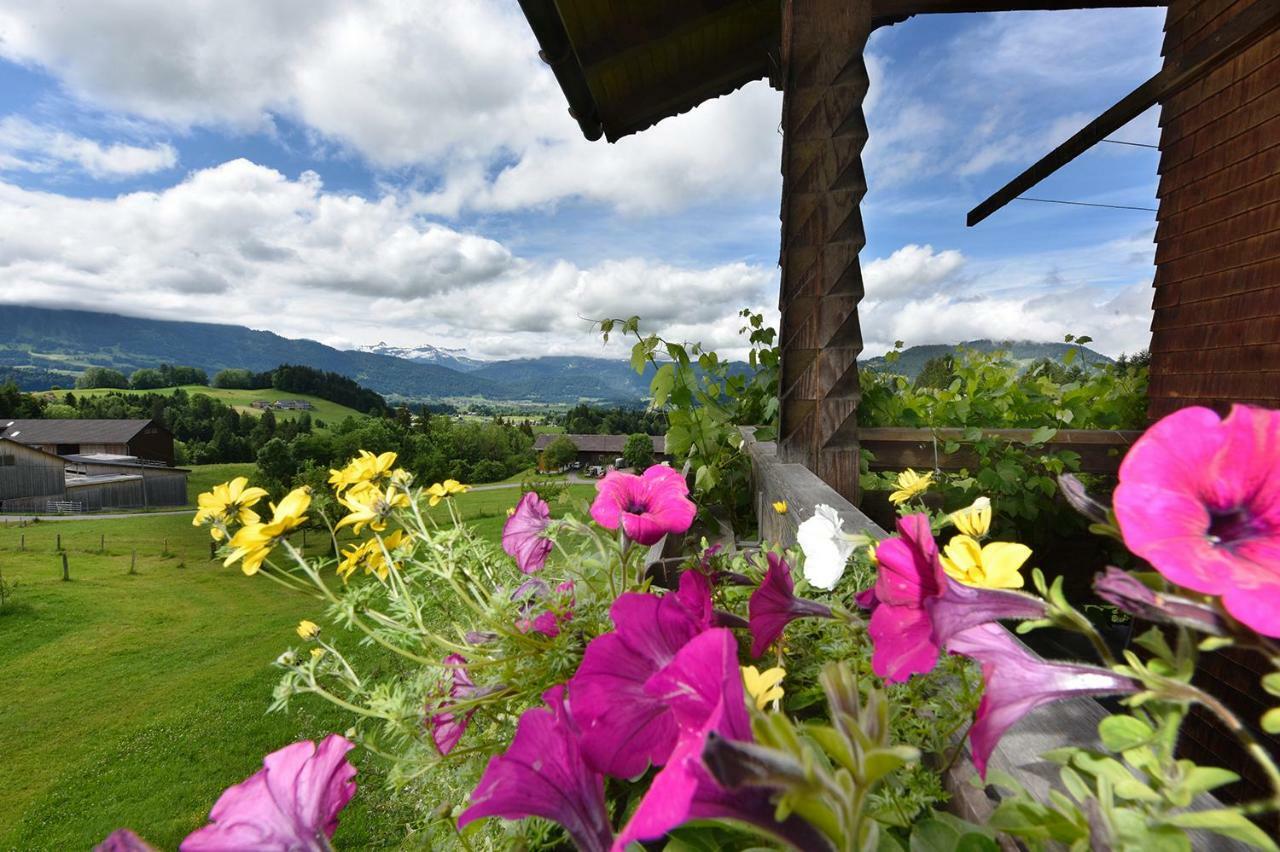 Ferien In Feld 109 Lägenhet Langenegg Exteriör bild